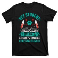 Learning To Save Pets Funny Vet Tech Veterinarians Student Cute Gift T-Shirt