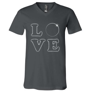 Love Total Solar Eclipse 04.08.2024 Totality V-Neck T-Shirt