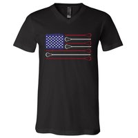 Lacrosse USA Flag Lacrosse Player Men Woman Kids V-Neck T-Shirt