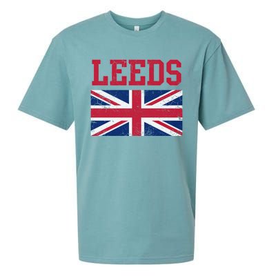 Leeds Union Jack United Kingdom British Flag Vintage Faded Gift Sueded Cloud Jersey T-Shirt