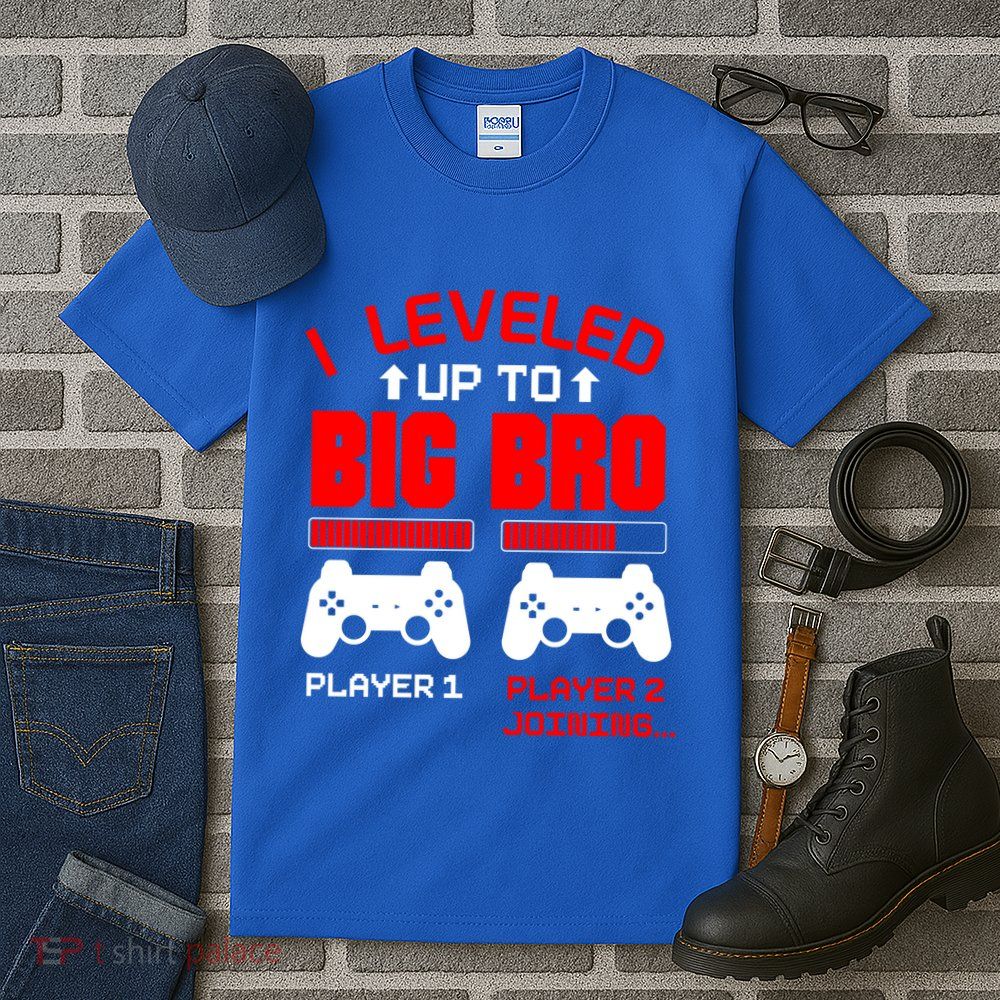 Leveled Up To Big Bro New Big Brother Gamer Gift Announcement Tall T-Shirt