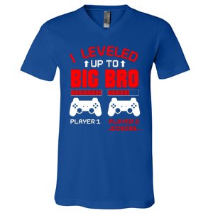 Leveled Up To Big Bro New Big Brother Gamer Gift Announcement V-Neck T-Shirt