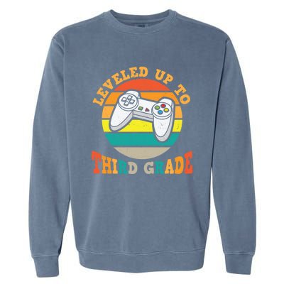 Leveled Up To Third Grade Cute 3Rd Grade Gift Garment-Dyed Sweatshirt