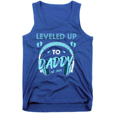 Leveled Up To Daddy Est 2024 Pregnancy Fathers Day Gift Tank Top