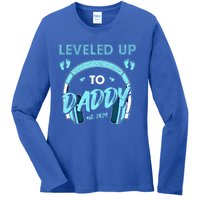 Leveled Up To Daddy Est 2024 Pregnancy Fathers Day Gift Ladies Long Sleeve Shirt