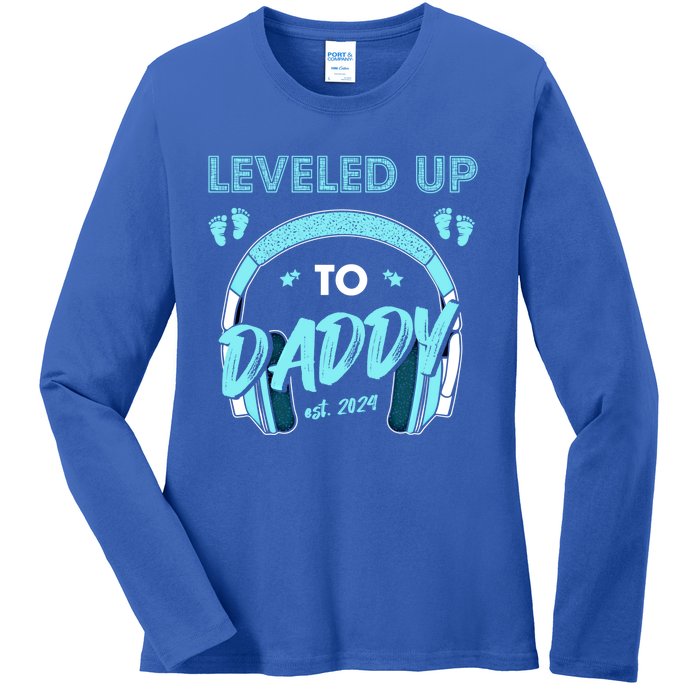 Leveled Up To Daddy Est 2024 Pregnancy Fathers Day Gift Ladies Long Sleeve Shirt