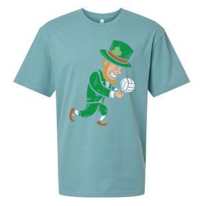 Leprechaun Volleyball Funny St Patricks Day Sport Lover Gift Cute Gift Sueded Cloud Jersey T-Shirt