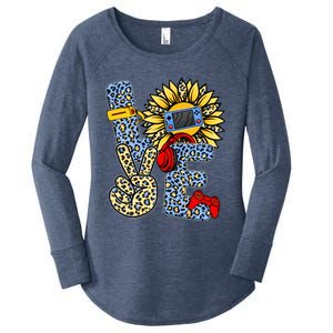 Love Video Game Gamer Leopard Sunflower Graphic Plus Size Women's Perfect Tri Tunic Long Sleeve Shirt