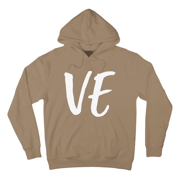 LO VE Love Matching Couple Husband Wife Valentine's Day Gift Hoodie