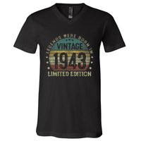 Legends Were Born In 1943 80 Year Old Gifts 80th Birthday V-Neck T-Shirt