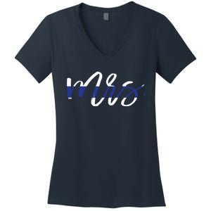 Leo Wife Mrs Thin Blue Line Shirts Law Enforcement Women's V-Neck T-Shirt