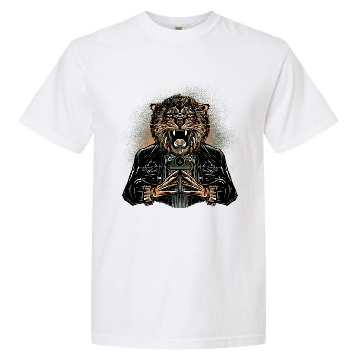 Lion With Scary Claws Garment-Dyed Heavyweight T-Shirt