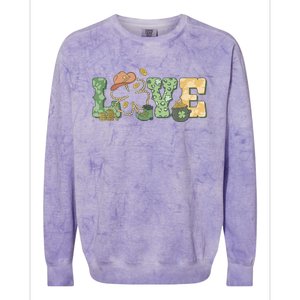 Love Western St Patricks Day Howdy Cowboy Retro Colorblast Crewneck Sweatshirt