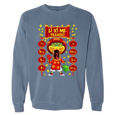 Li Xi Me Please Xuan At Ty Happy Tet Chuc Mung Nam Moi 2025 Garment-Dyed Sweatshirt