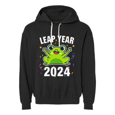 Leap Year 2024 Cute Frog Leap Day Birthday Garment-Dyed Fleece Hoodie