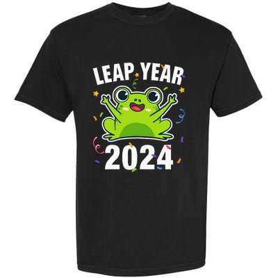 Leap Year 2024 Cute Frog Leap Day Birthday Garment-Dyed Heavyweight T-Shirt