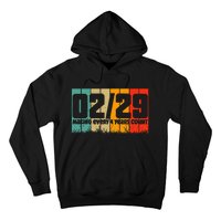 Leap Year 2024 Retro February 29 Birthday Leap Day Hoodie