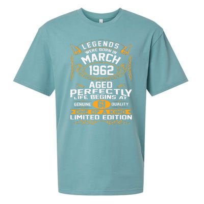 March 1962 61st Birthday Gift 61 Year Old Women Cute Sueded Cloud Jersey T-Shirt