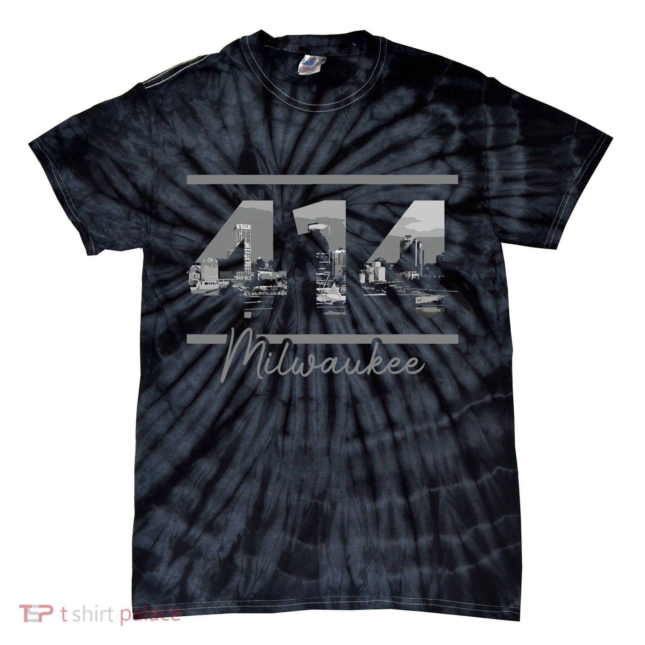 Milwaukee 414 Area Code Skyline Wisconsin Vintage Tie-Dye T-Shirt
