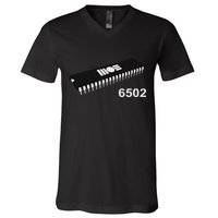 Mos 6502 Cpu By Retro  V-Neck T-Shirt