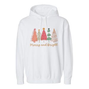 Merry And Bright Png Retro Christmas Tree Pink Garment-Dyed Fleece Hoodie