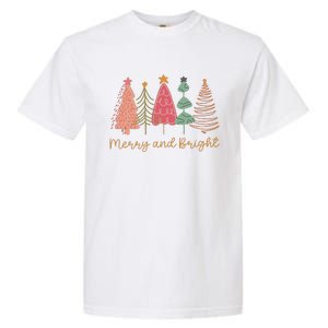 Merry And Bright Png Retro Christmas Tree Pink Garment-Dyed Heavyweight T-Shirt