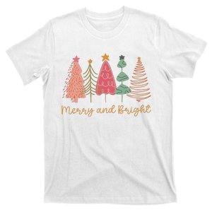 Merry And Bright Png Retro Christmas Tree Pink T-Shirt