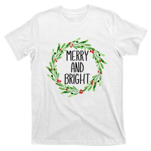 Merry And Bright Christmas Wreath With Holly Berries T-Shirt