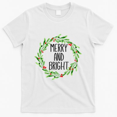 Merry And Bright Christmas Wreath With Holly Berries T-Shirt