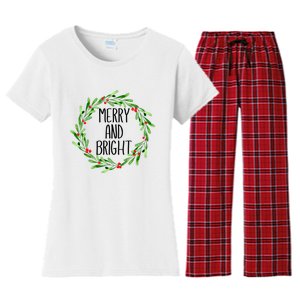 Merry And Bright Christmas Wreath With Holly Berries Women's Flannel Pajama Set