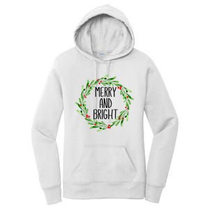 Merry And Bright Christmas Wreath With Holly Berries Women's Pullover Hoodie