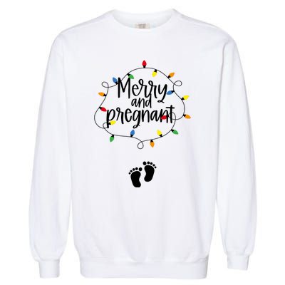 Merry And Bright Pregnant Christmas Light Baby Announcement Garment-Dyed Sweatshirt