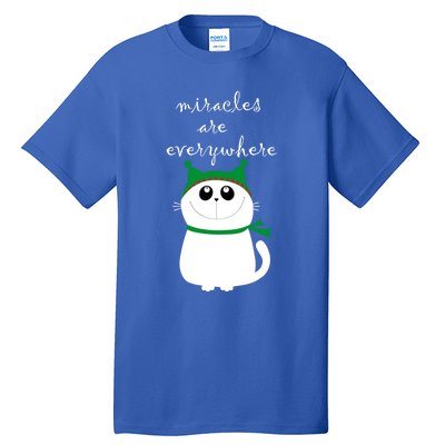 Miracles Are Everywhere Cute Xmas Cat Design Christmas Gift Tall T-Shirt