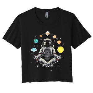 Meditating Astronaut Galaxy Spaceman Astronomer Cosmos Women's Crop Top Tee