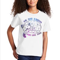 Me And Karma Vibe Like That Karma Is A Cat Purring In My Lap  Kids T-Shirt