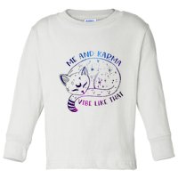 me and karma vibe like that karma is a cat purring in my lap Toddler Long Sleeve Shirt