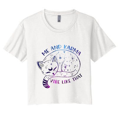 me and karma vibe like that karma is a cat purring in my lap Crop Top