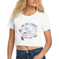 me and karma vibe like that karma is a cat purring in my lap Crop Top