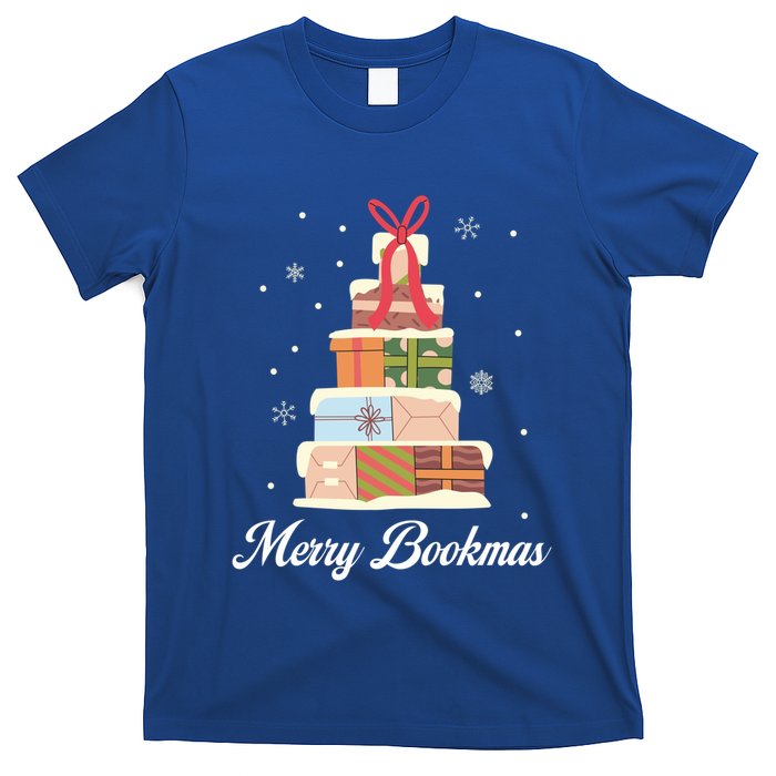 Merry Bookmas Books Pine Tree Funny Reading Lover Christmas Gift T-Shirt