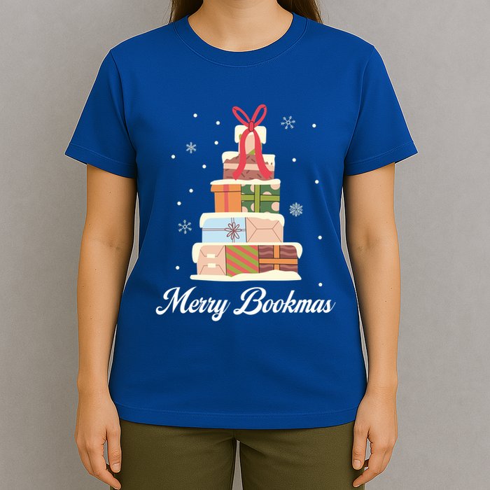 Merry Bookmas Books Pine Tree Funny Reading Lover Christmas Gift T-Shirt