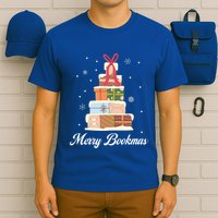 Merry Bookmas Books Pine Tree Funny Reading Lover Christmas Gift T-Shirt