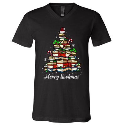 Merry Bookmas Books Christmas Tree Book Lover Santa Hat Xmas V-Neck T-Shirt