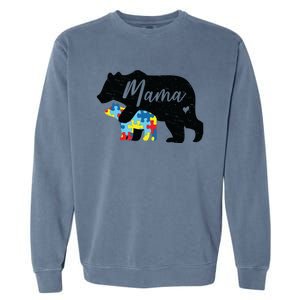 Mama Bear Cute Autism Awareness Mom With Puzzle Piece Cub Cute Gift Garment-Dyed Sweatshirt