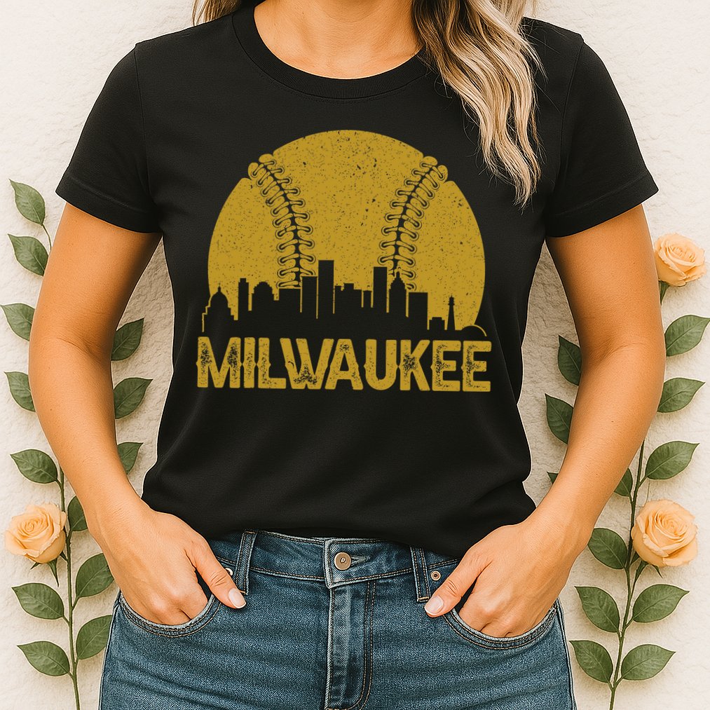 Milwaukee Baseball Fan Womens T-Shirt