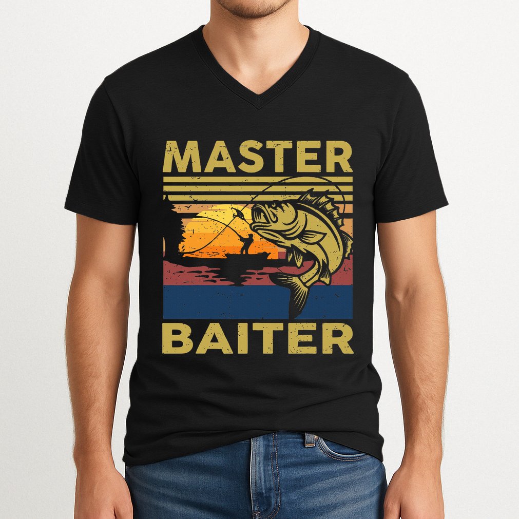 Master Baiter Fishing Funny Grandpa Bass Dad V-Neck T-Shirt
