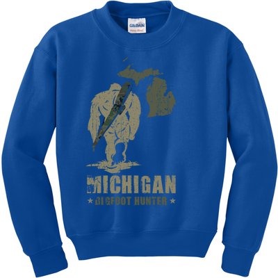 Michigan Bigfoot Hunter Sasquatch Hunting Great Gift Kids Sweatshirt