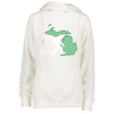 Michigan Bigfoot Hunter State Gift Womens Funnel Neck Pullover Hood