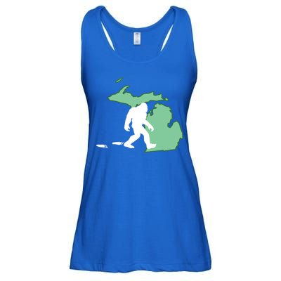 Michigan Bigfoot Hunter State Gift Ladies Essential Flowy Tank