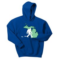 Michigan Bigfoot Hunter State Gift Kids Hoodie