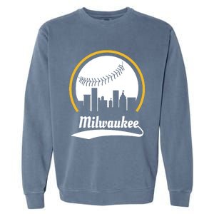 Milwaukee Baseball Lover Baseball Player Retro Sporty Garment-Dyed Sweatshirt